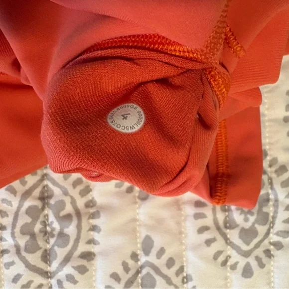 Lululemon Wunder Under Leggings - Picture 3 of 4